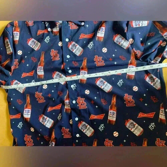 Men’s St. Louis Cardinals Budweiser Baseball Short Sleeve Button Up Shirt SizeXL - Picture 5 of 6